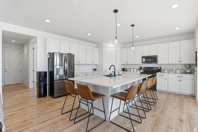 1208 Coachline Way Eagle Mountain, UT 84005 - Photo 11 of 48