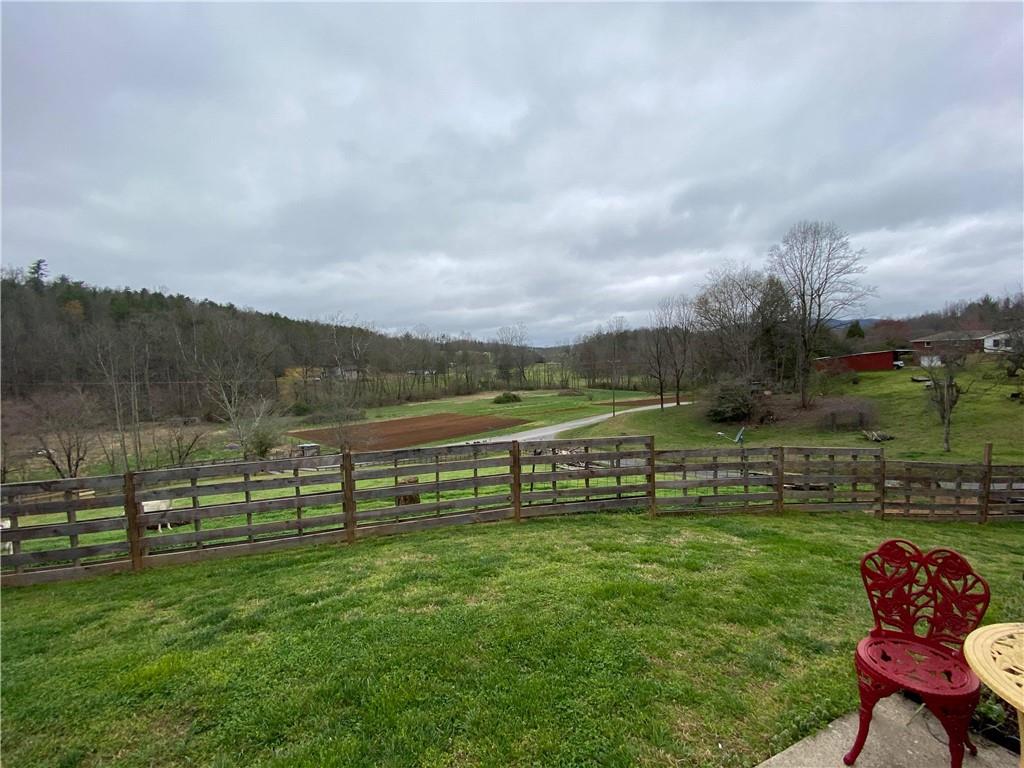 249 Stillwater Road Boomer, NC 28606 - Photo 4 of 41 Gallery Image 4