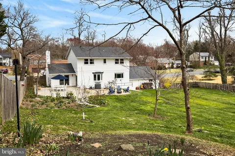 $1,199,000 | 6621 Kerns Road, Falls Church, VA 22042