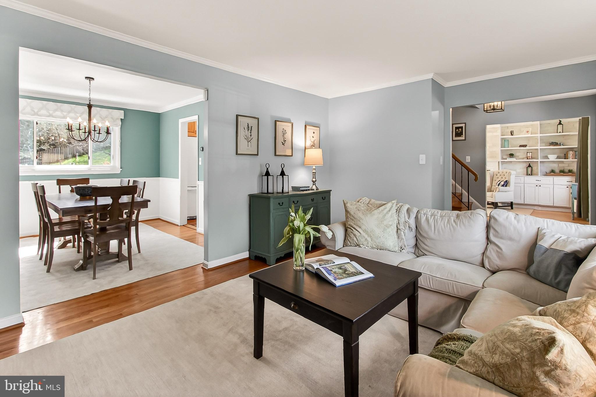 6621 Kerns Road Falls Church, VA 22042 - Photo 8 of 59 Living room leads to dining room
