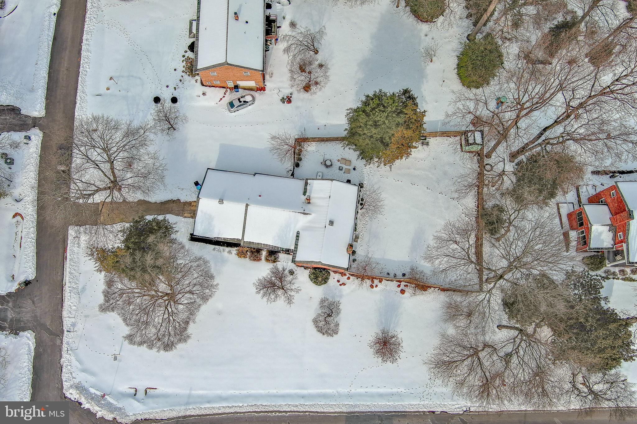 2849 Hideaway Road Fairfax, VA 22031 - Photo 38 of 45 an aerial view of a house