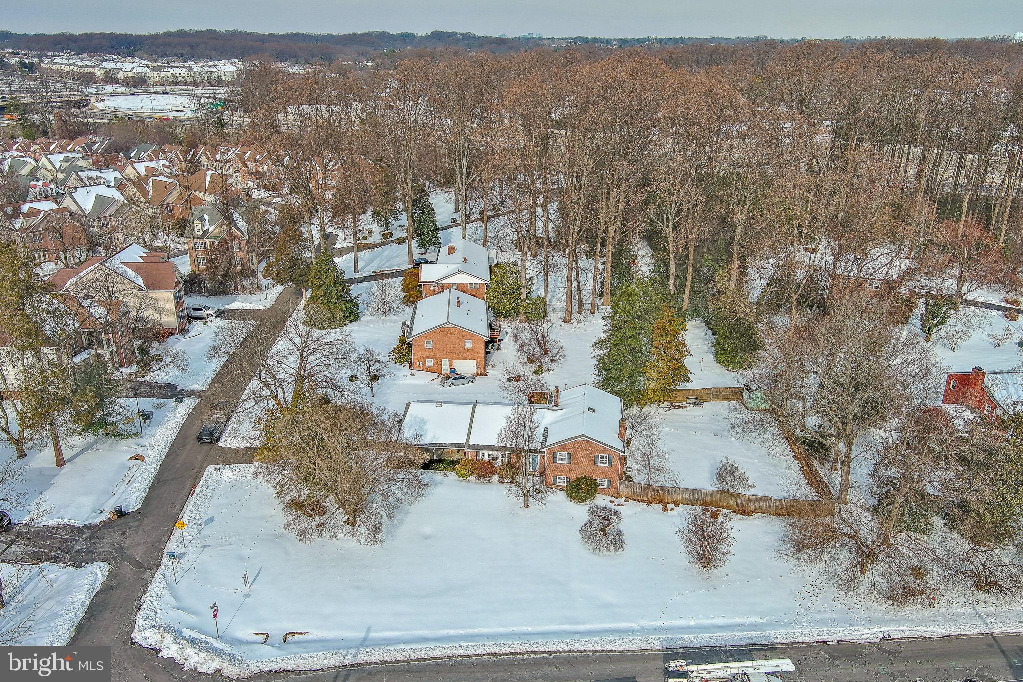 2849 Hideaway Road Fairfax, VA 22031 - Photo 44 of 45 an aerial view of a house with outdoor space