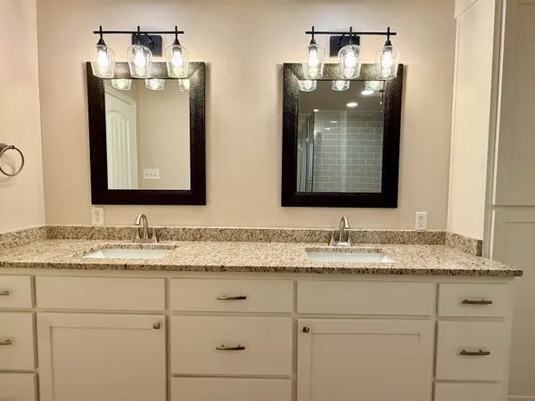 $308,000 | 1304 8th Street, Shallowater, TX 79363