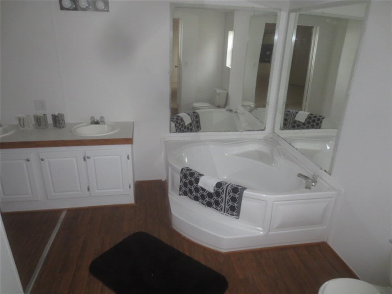 5648 Turkey Road Pensacola, FL 32526 - Photo 14 of 18 Gallery Image 14