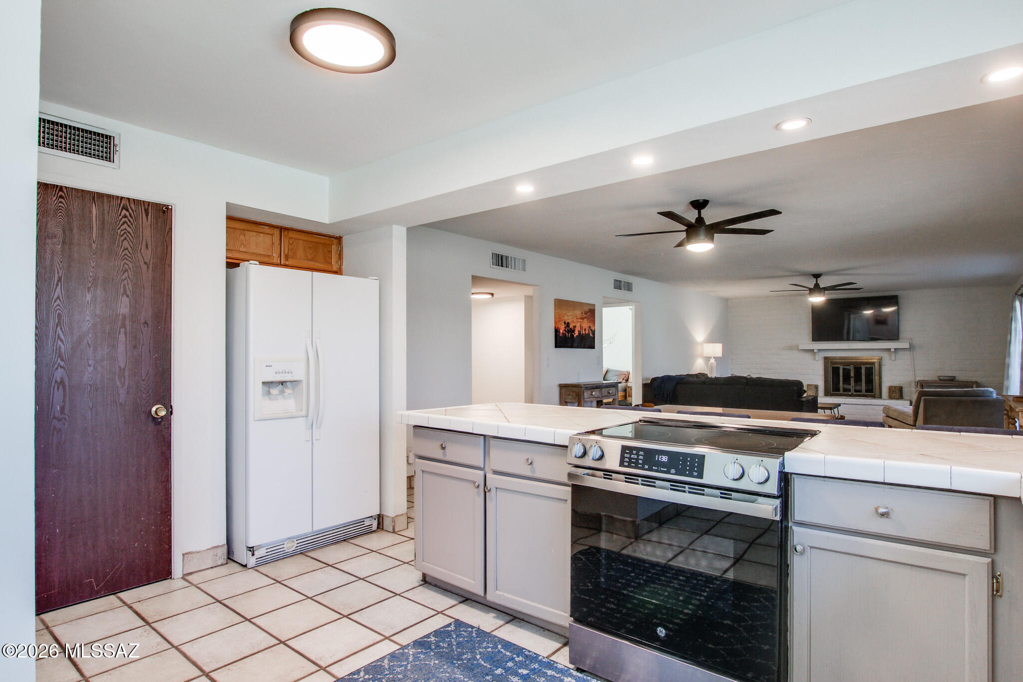 9771 East Sellarole Road Tucson, AZ 85730 - Photo 11 of 45 IMG_5673