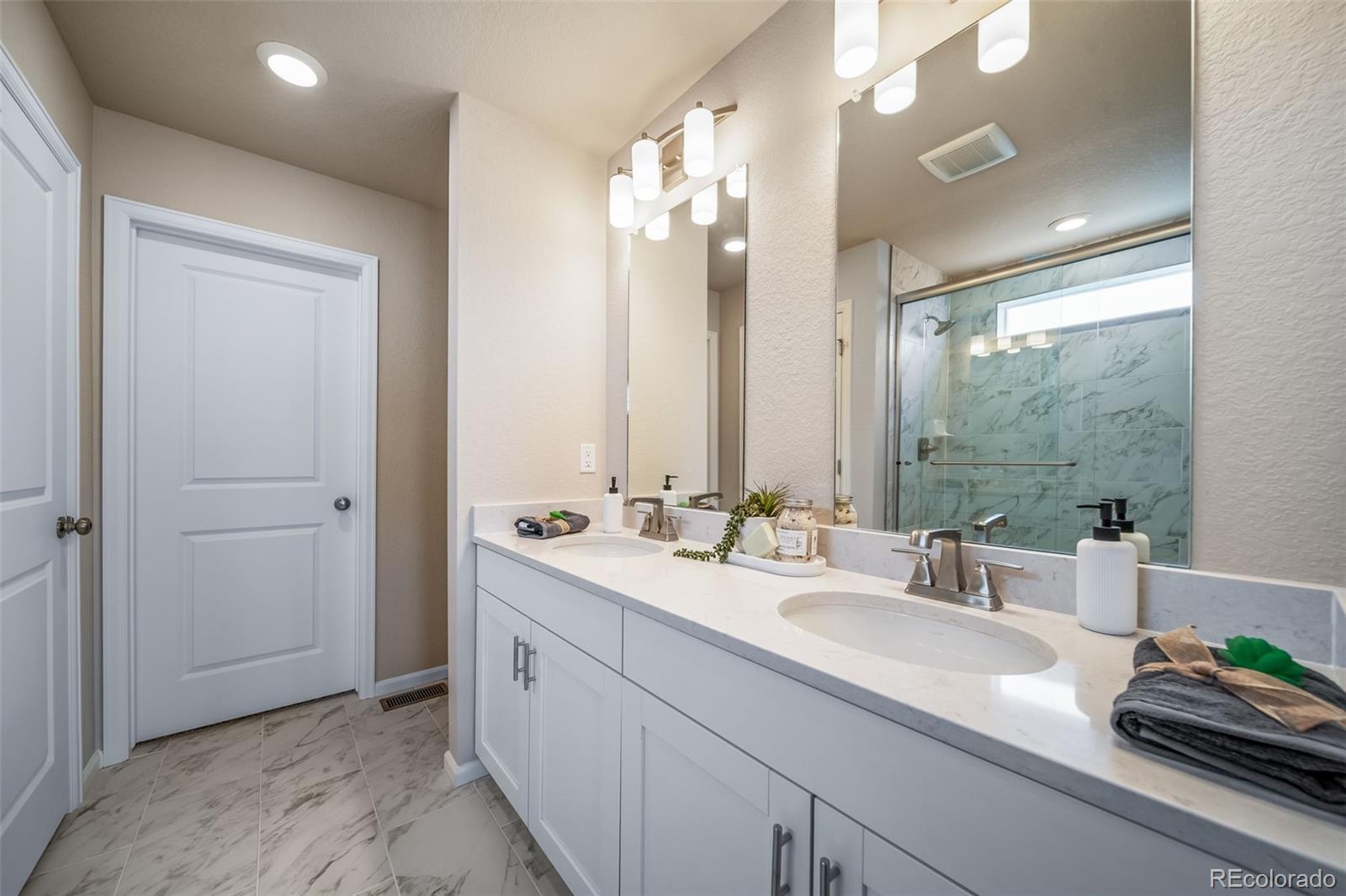 3905 North Rome Street Aurora, CO 80019 - Photo 34 of 42 Gallery Image 34