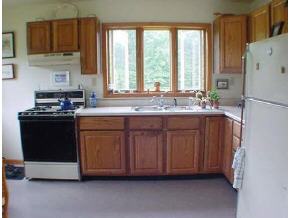 746 Route 121 Rockingham, VT 05154 - Photo 4 of 5