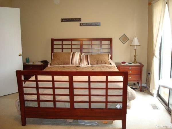 1634 River View Drive, Unit 42 Rochester, MI 48309 - Photo 5 of 14 Master Bedroom View-1