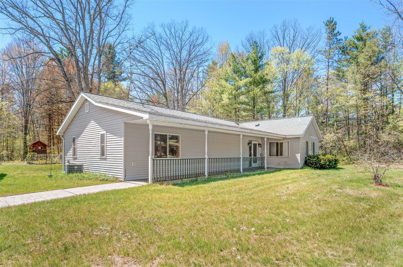 19077 12 12 Mile Road Big Rapids, MI 49307 - Photo 2 of 44