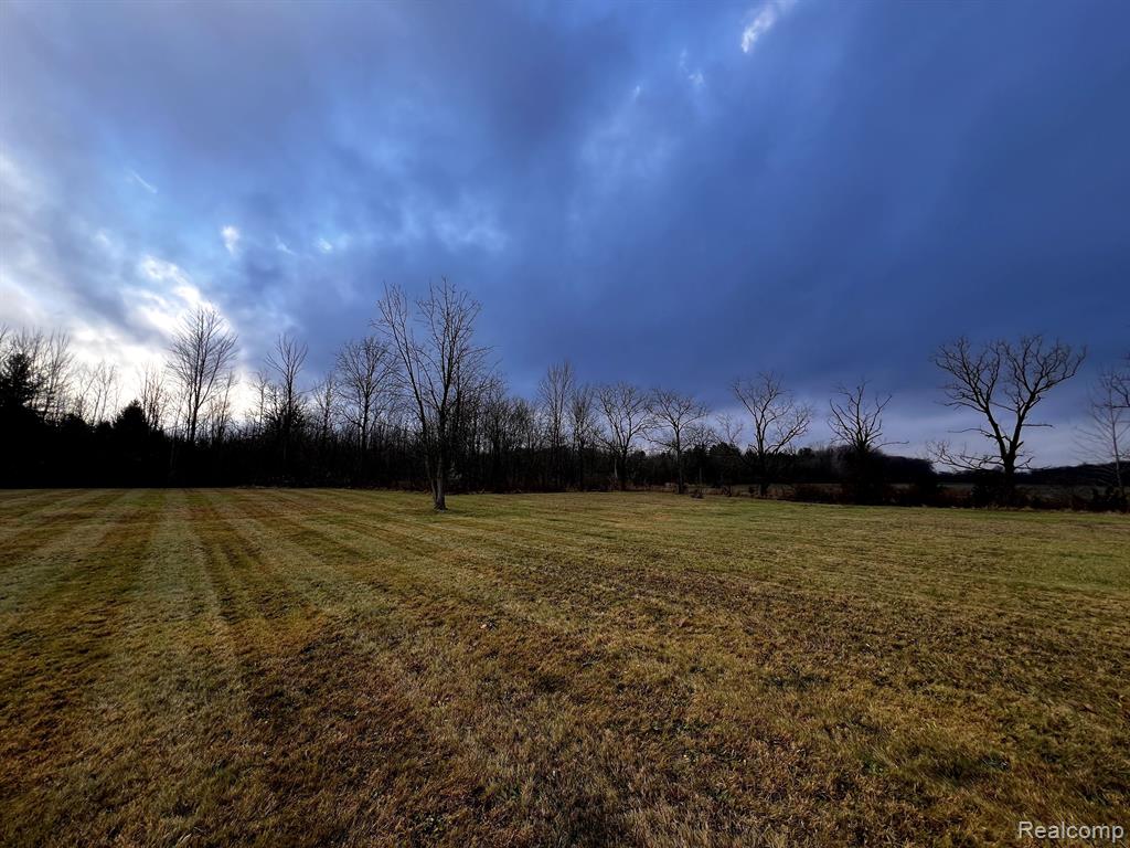 7187 North Seymour Road Flushing, MI 48433 - Photo 16 of 16