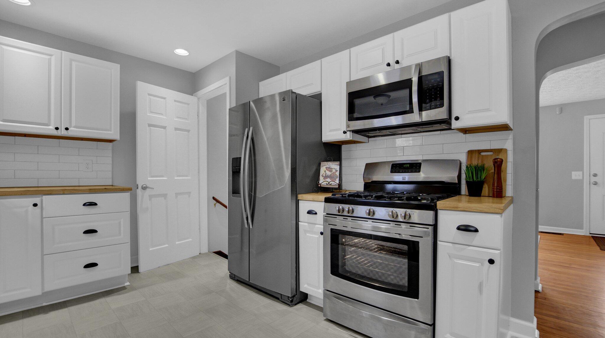 340 Wetmore Road Columbus, OH 43214 - Photo 10 of 41 15-web-or-mls-340-wetmore-rd