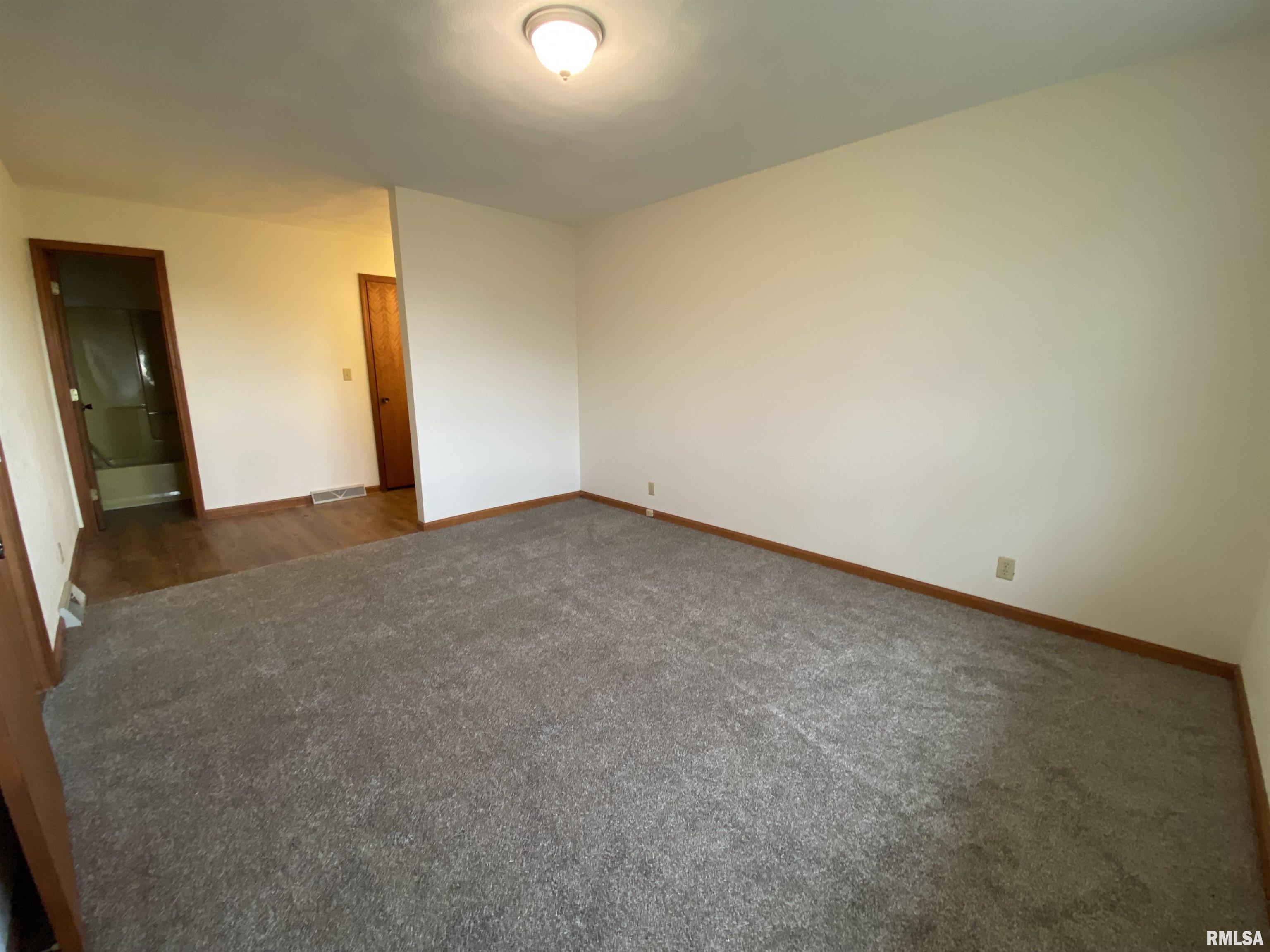 90 Banyan Drive Canton, IL 61520 - Photo 13 of 32