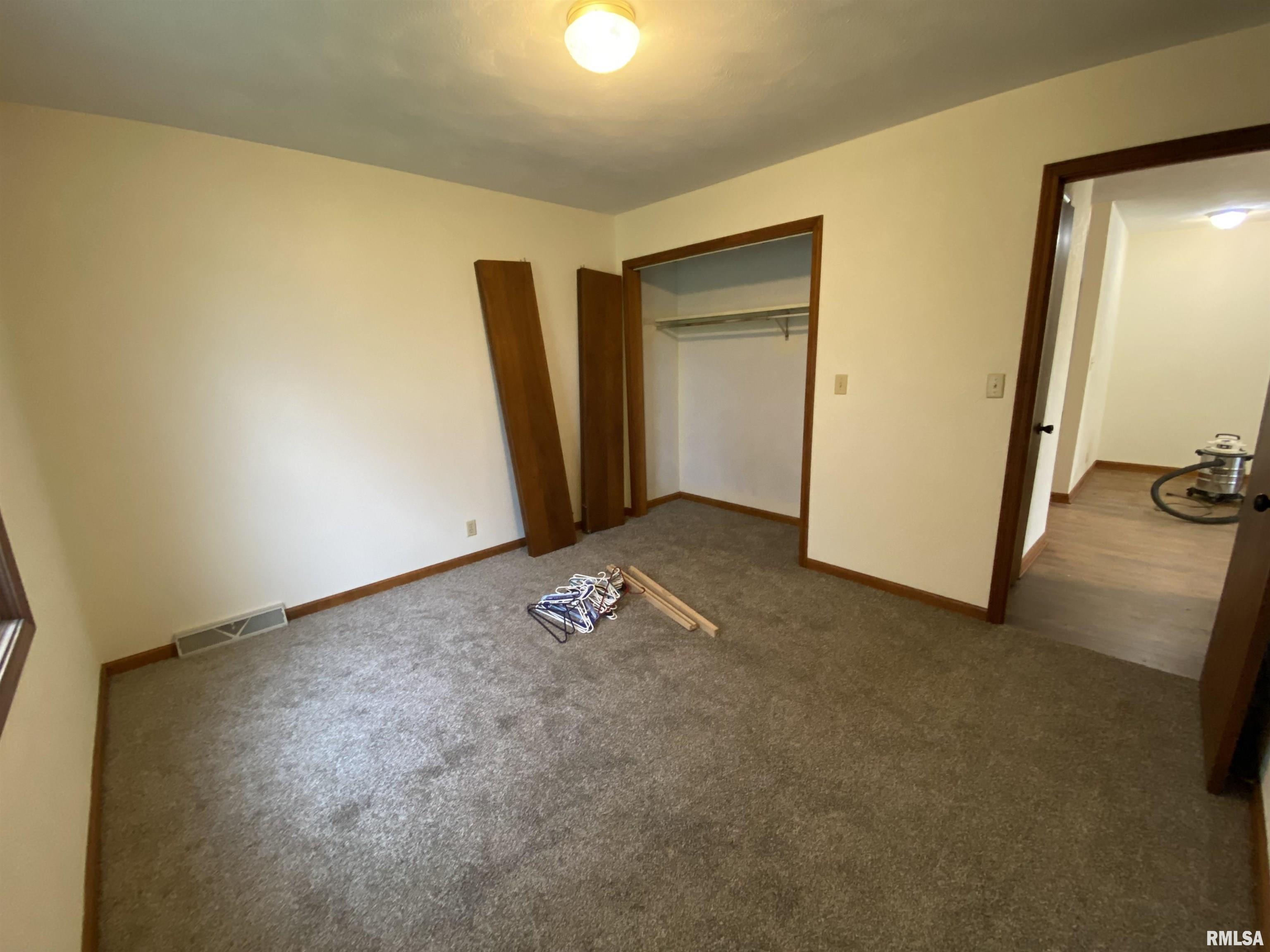 90 Banyan Drive Canton, IL 61520 - Photo 29 of 32