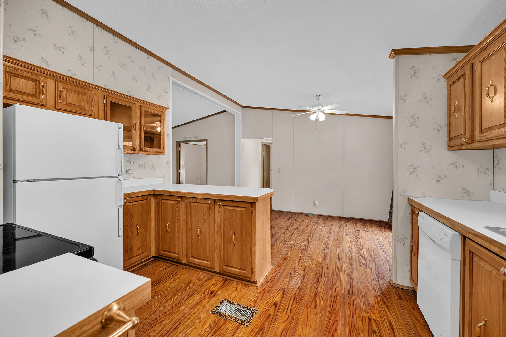 2910 East 11th Road Ottawa, IL 61350 - Photo 14 of 37