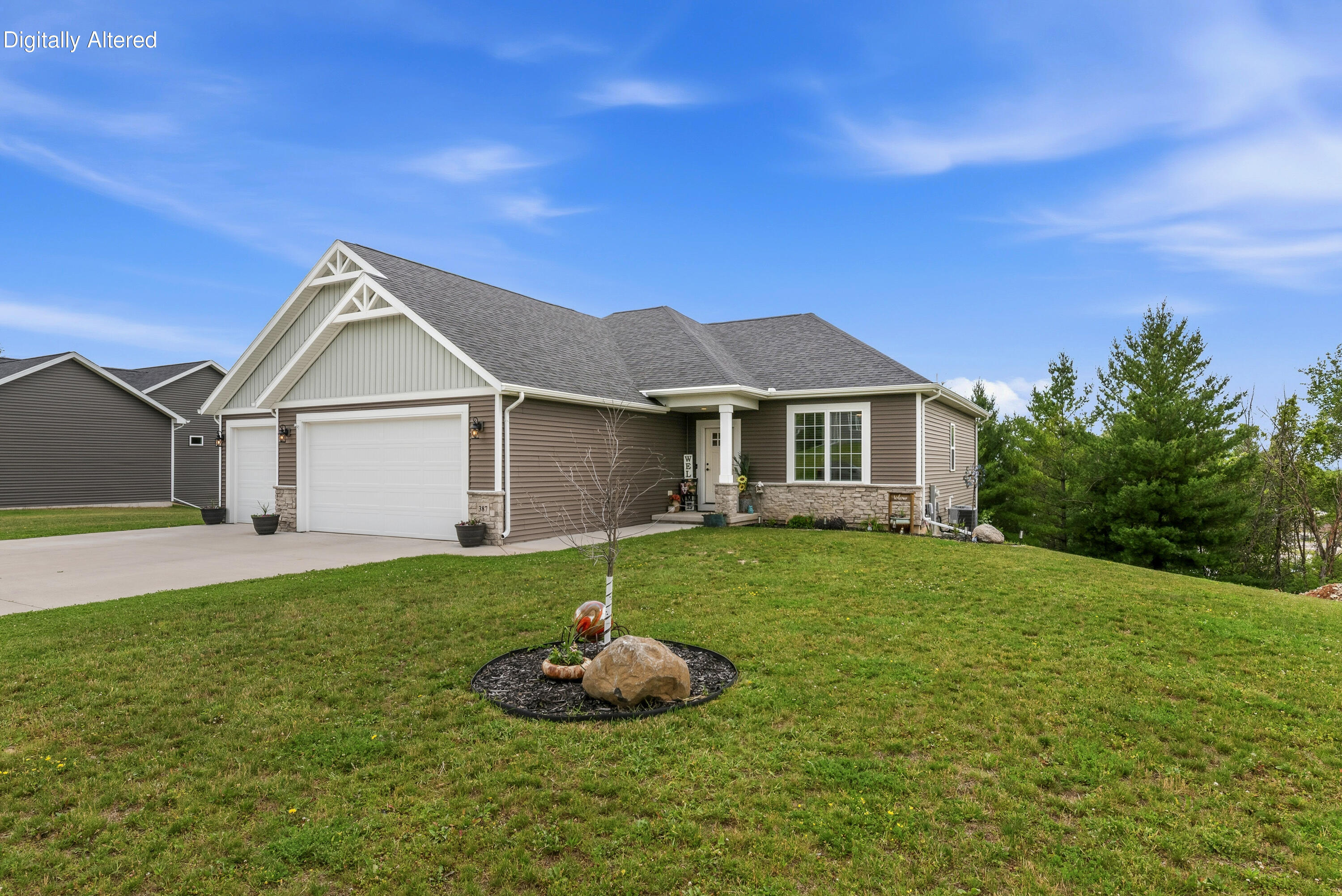 387 Drumlin Loop Ripon, WI 54971 - Photo 42 of 46 387 Drumlin Loop-47