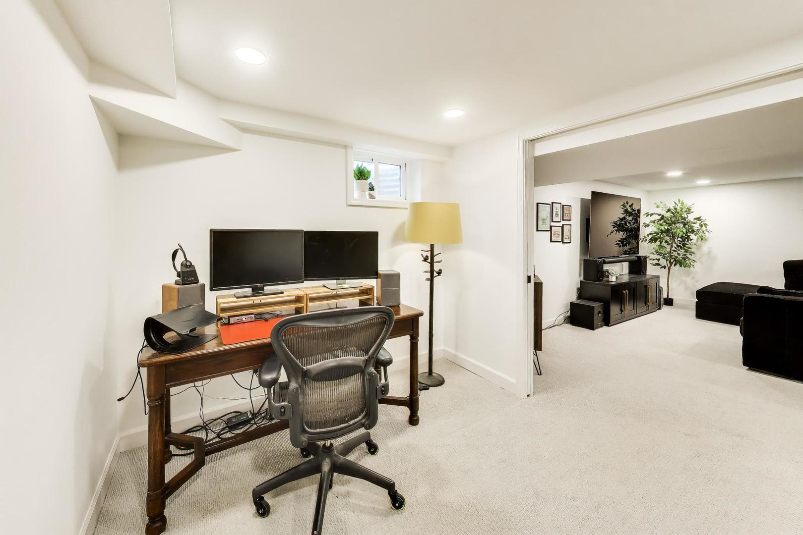 850 Kenton Road Deerfield, IL 60015 - Photo 32 of 36