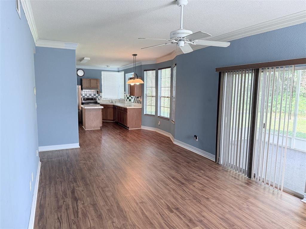 8025 Addison Court Orlando, FL 32835 - Photo 7 of 12