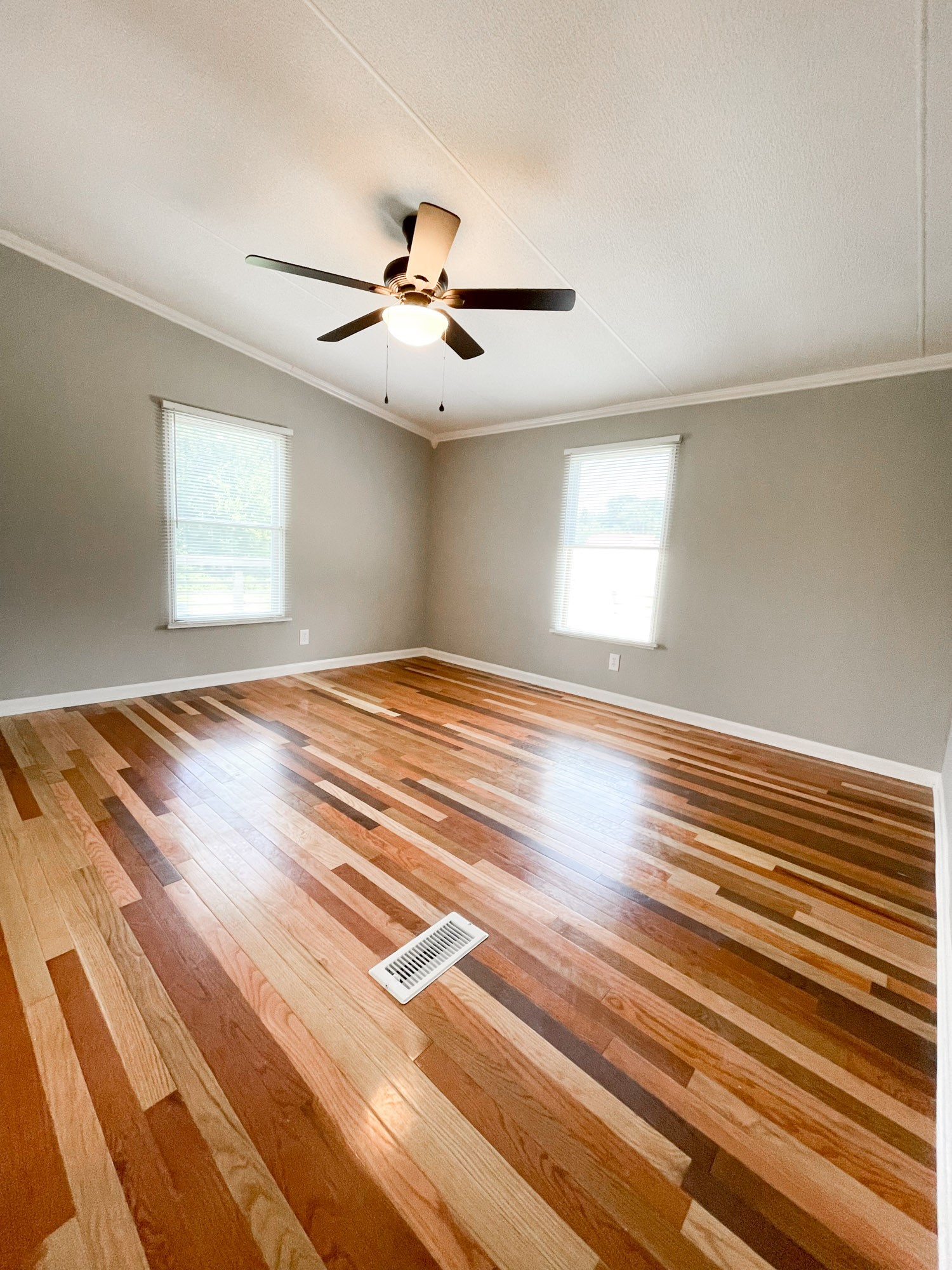3018 Sweethome Road Chapmansboro, TN 37035 - Photo 13 of 19 Gallery Image 13