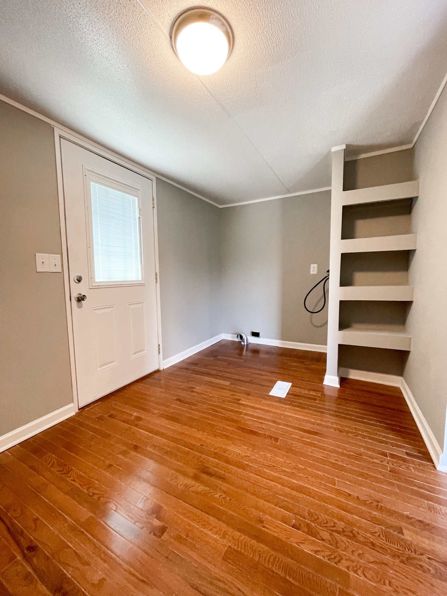 3018 Sweethome Road Chapmansboro, TN 37035 - Photo 14 of 19 Gallery Image 14