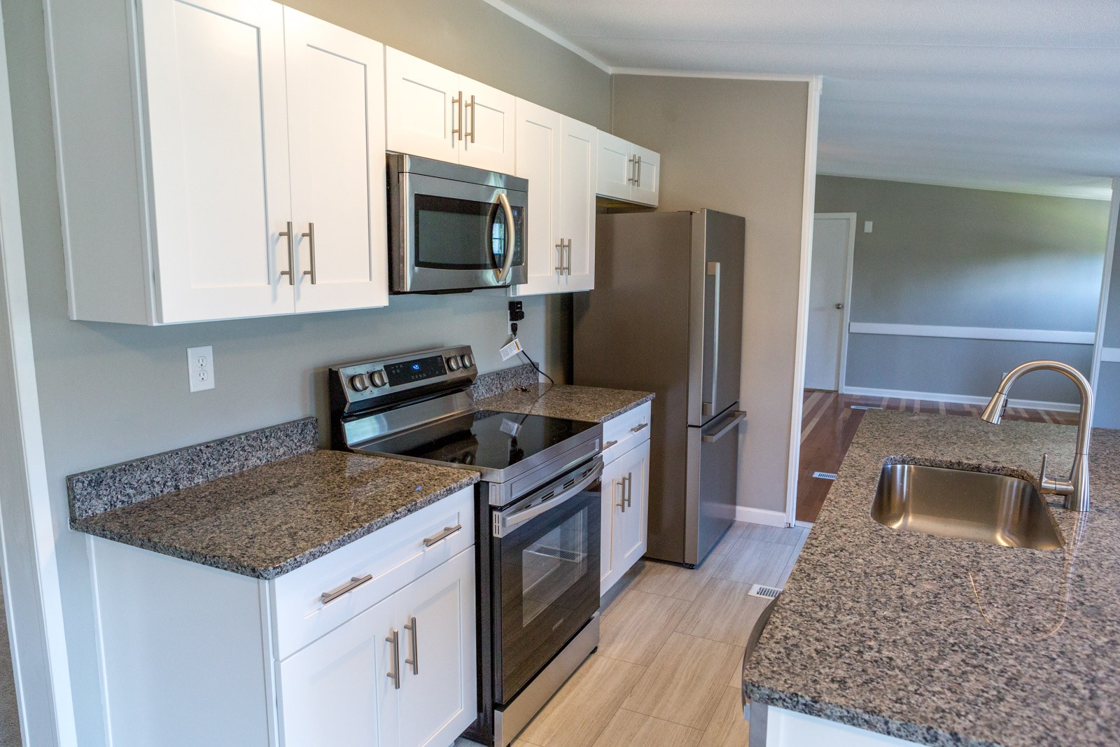 3018 Sweethome Road Chapmansboro, TN 37035 - Photo 3 of 19 Gallery Image 3