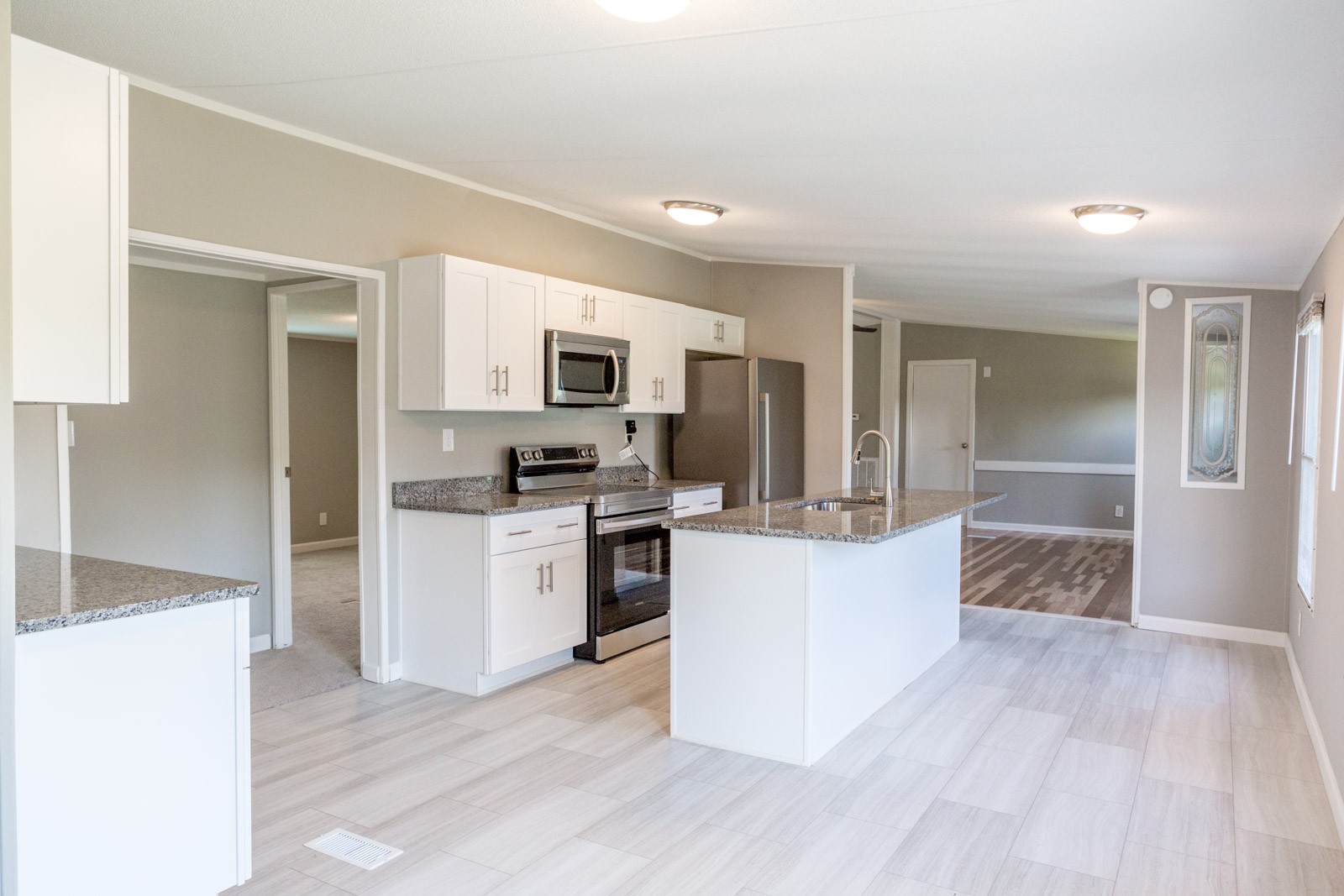 3018 Sweethome Road Chapmansboro, TN 37035 - Photo 4 of 19 Gallery Image 4