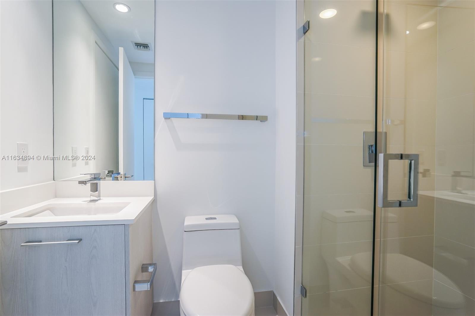 55 Southwest 9th Street, Unit 2108 Miami, FL 33130 - Photo 17 of 33