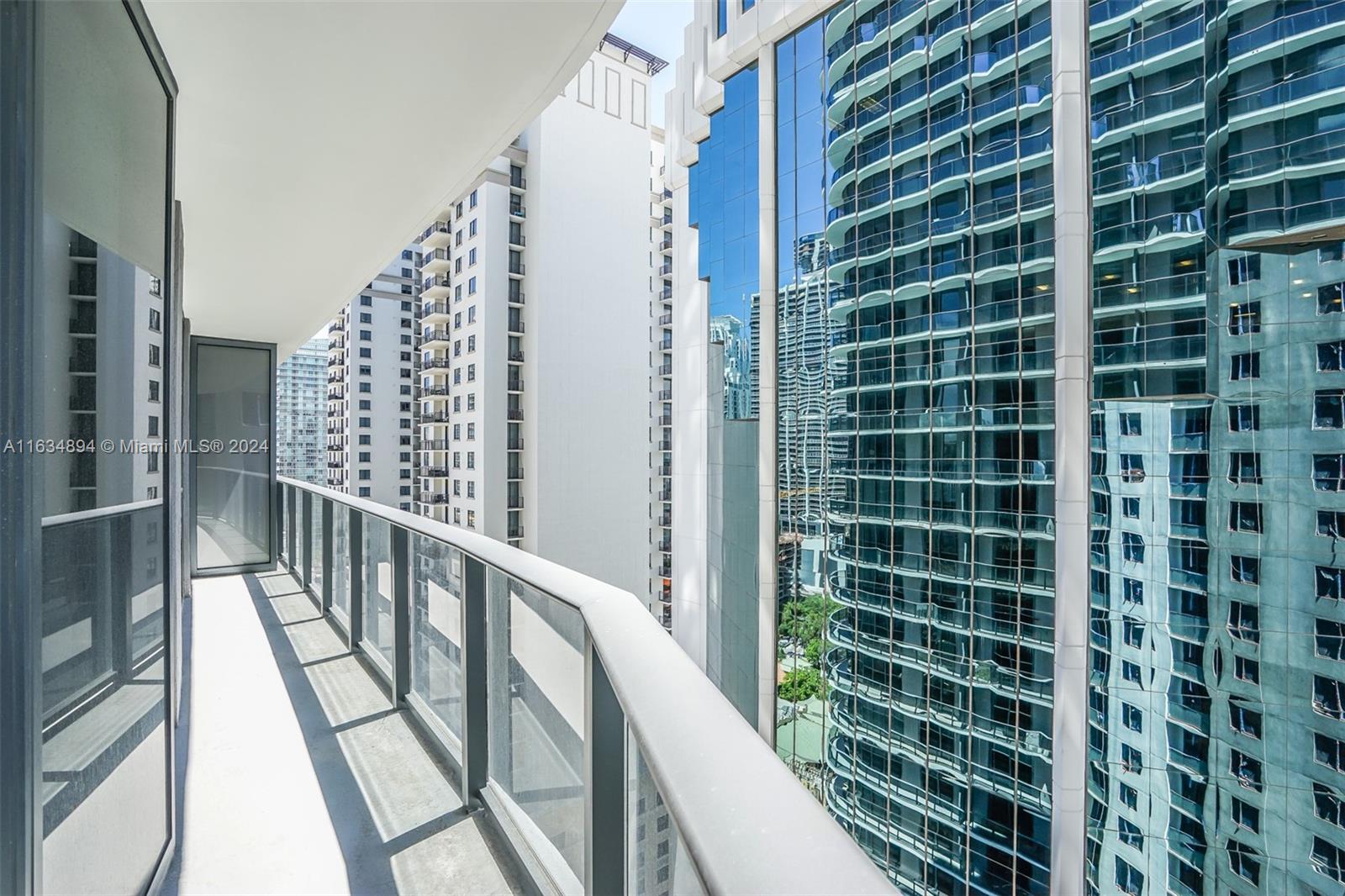 55 Southwest 9th Street, Unit 2108 Miami, FL 33130 - Photo 28 of 33 WRAP AROUND BALCONY