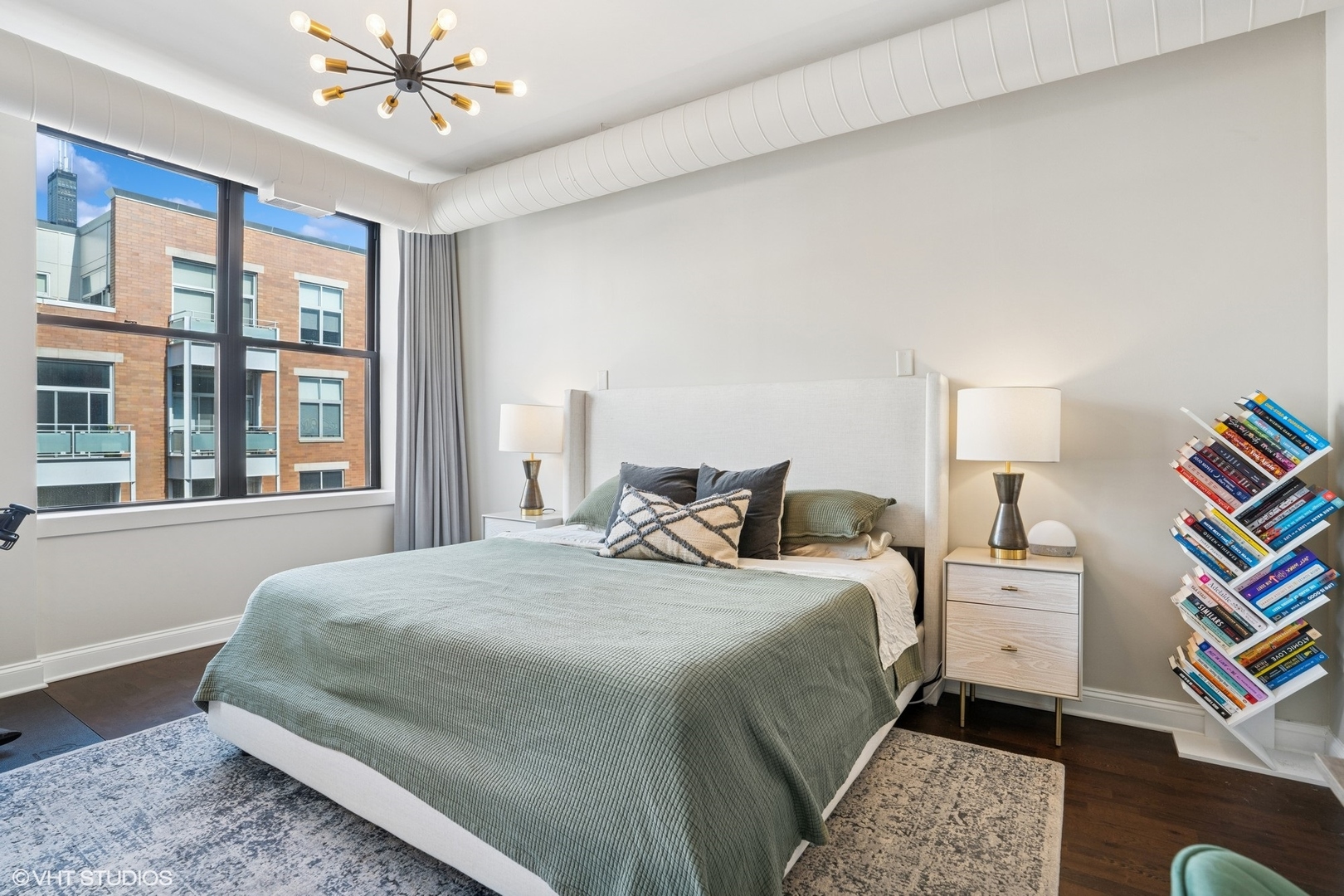 1001 West Madison Street, Unit 513 Chicago, IL 60607 - Photo 12 of 23 Gallery Image 12