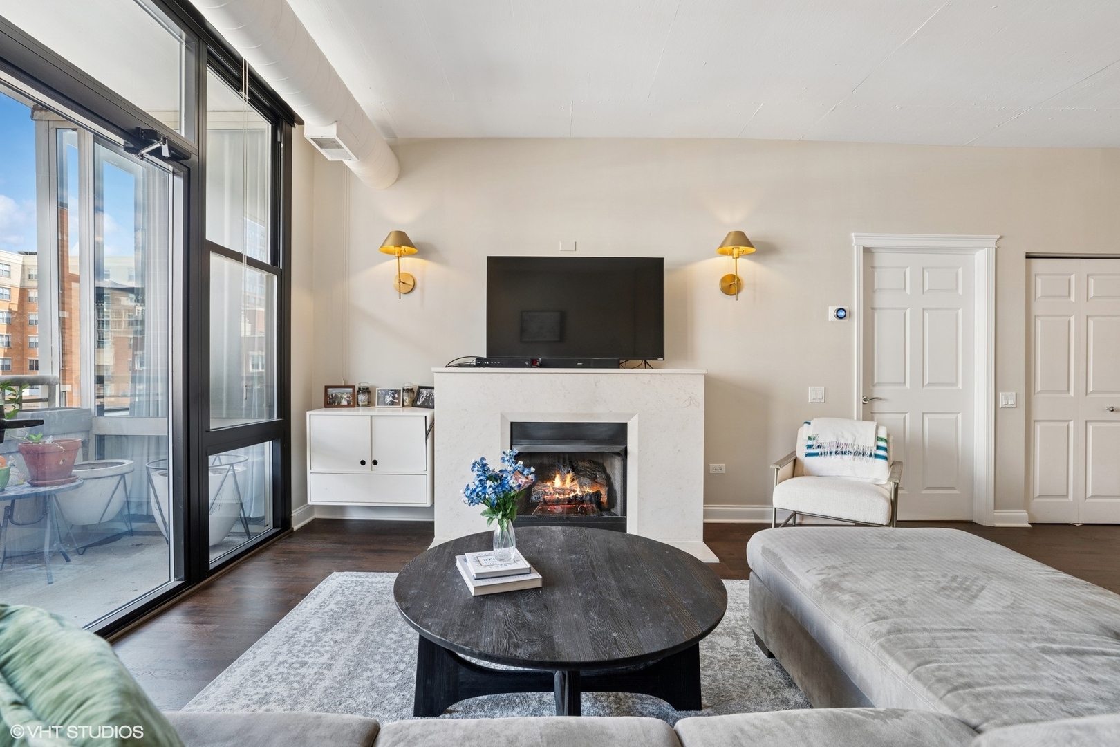 1001 West Madison Street, Unit 513 Chicago, IL 60607 - Photo 5 of 23 Gallery Image 5