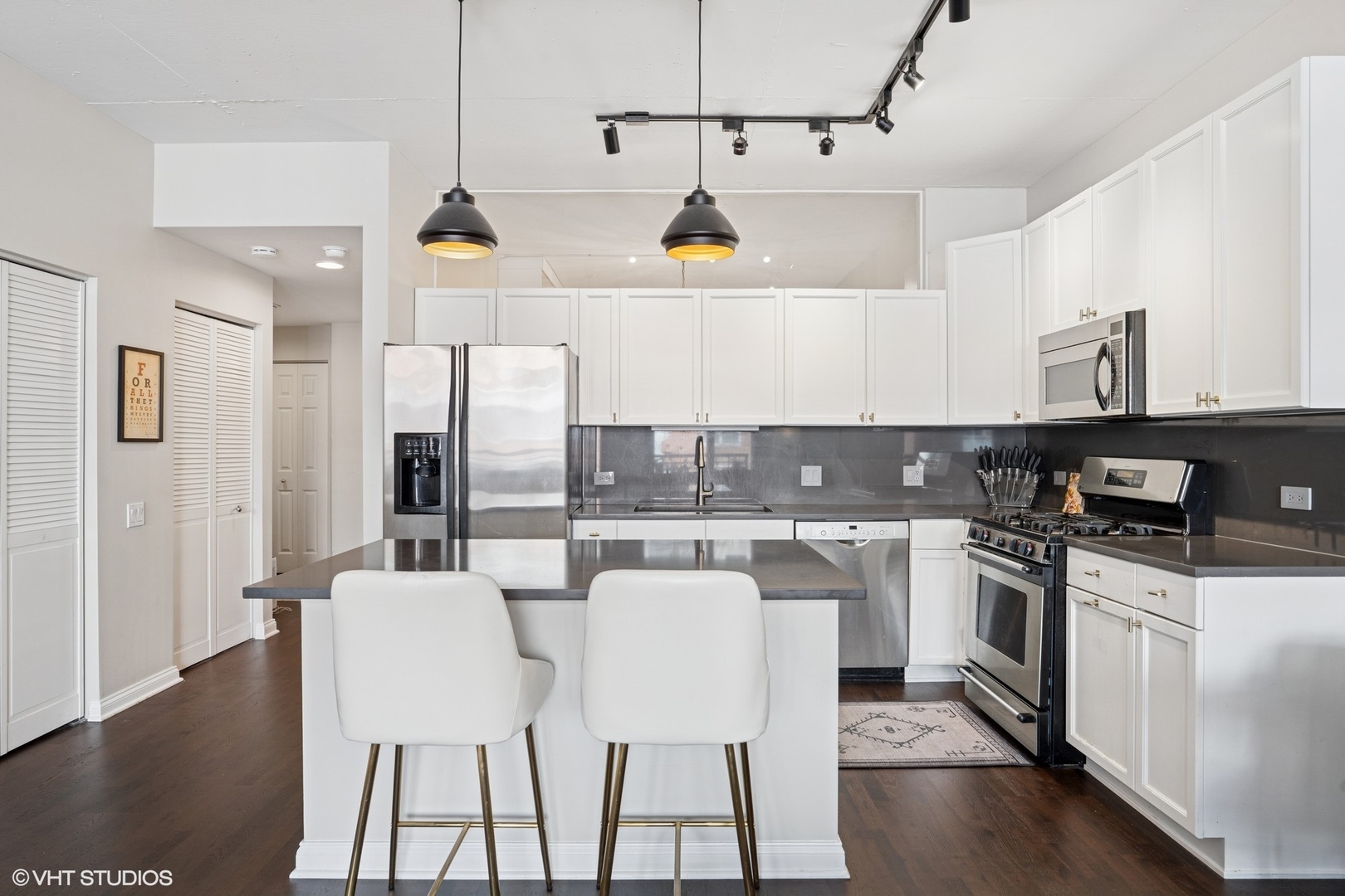 1001 West Madison Street, Unit 513 Chicago, IL 60607 - Photo 9 of 23 Gallery Image 9