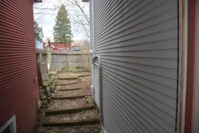 $260,000 | 6610 Berkshire Center Road, Berkshire, VT 05450