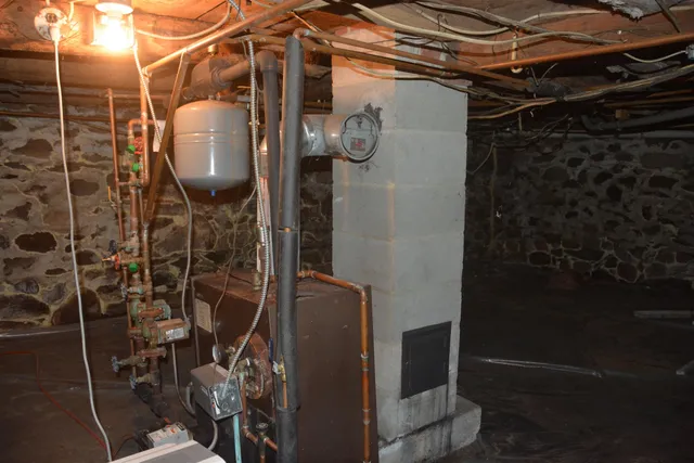 $260,000 | 6610 Berkshire Center Road, Berkshire, VT 05450