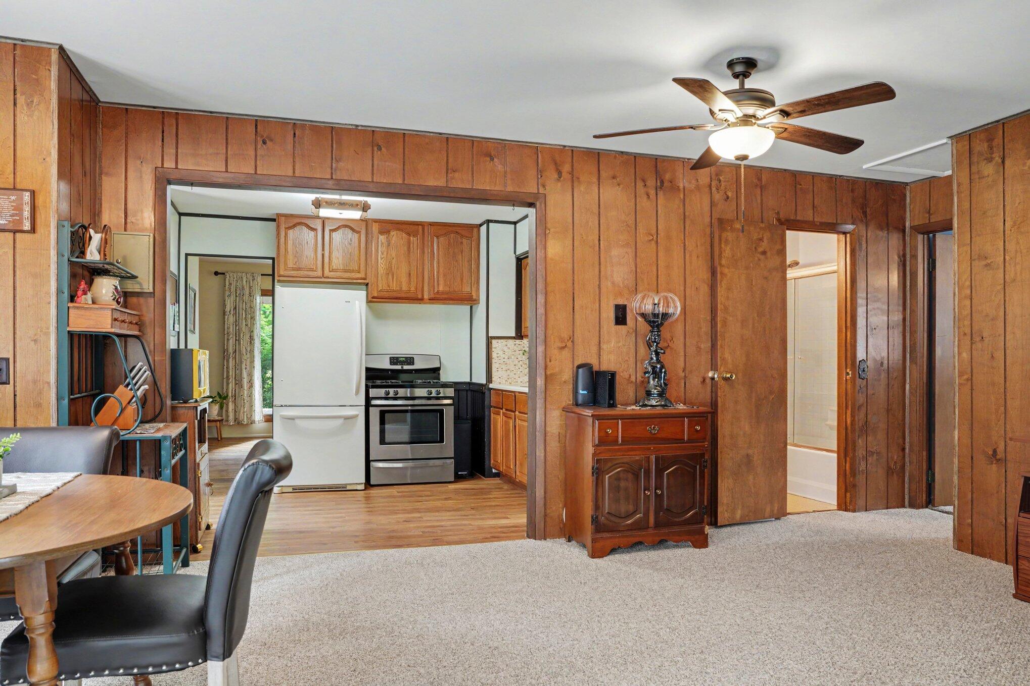 8722 South Sprinkle Road Portage, MI 49002 - Photo 5 of 28 005_file_1661
