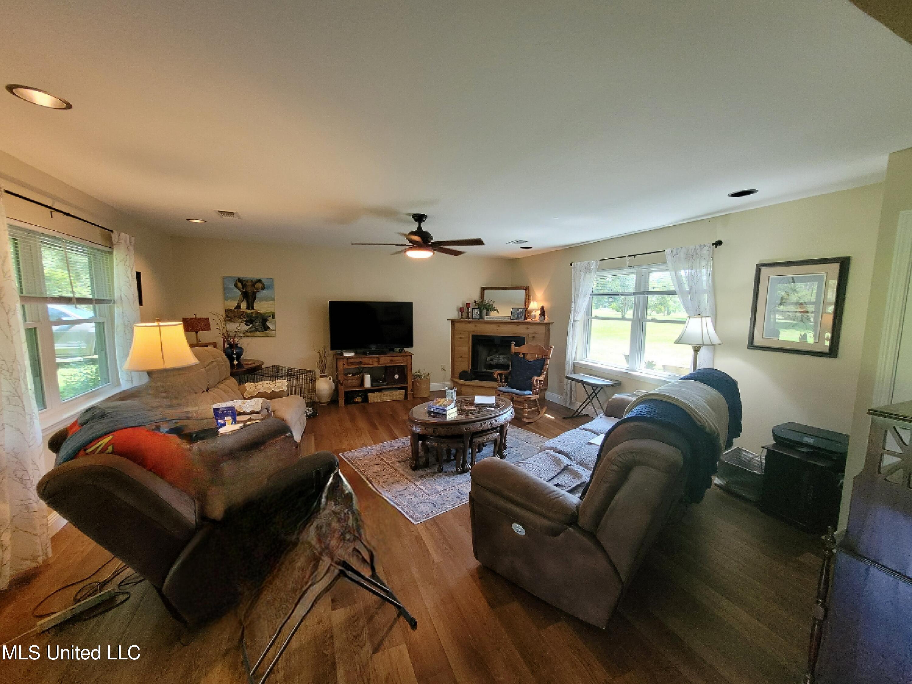 24440 Ramsey Road Saucier, MS 39574 - Photo 7 of 21 lr b