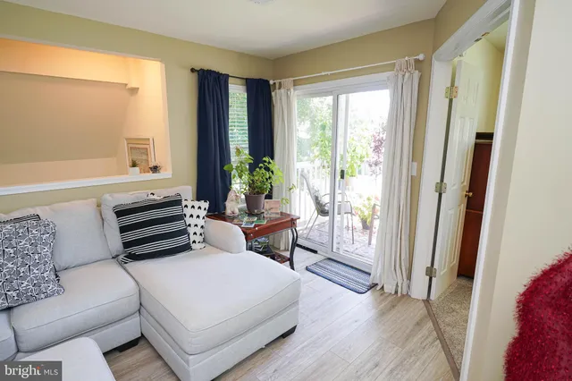 $299,900 | 11421 Manklin Creek Road, Unit 4, Berlin, MD 21811