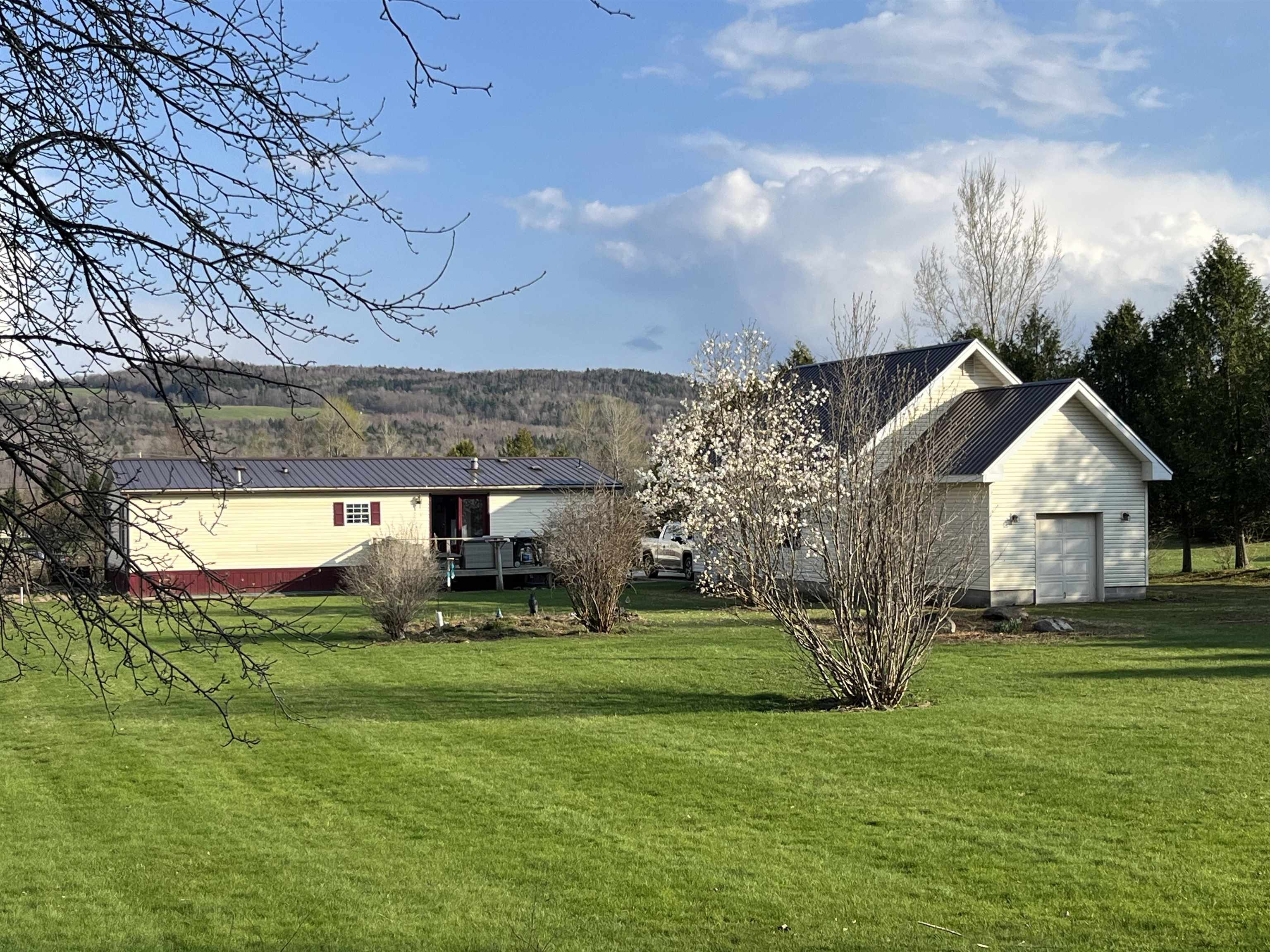 124 Chicoine Road Albany, VT 05820 - Photo 1 of 37