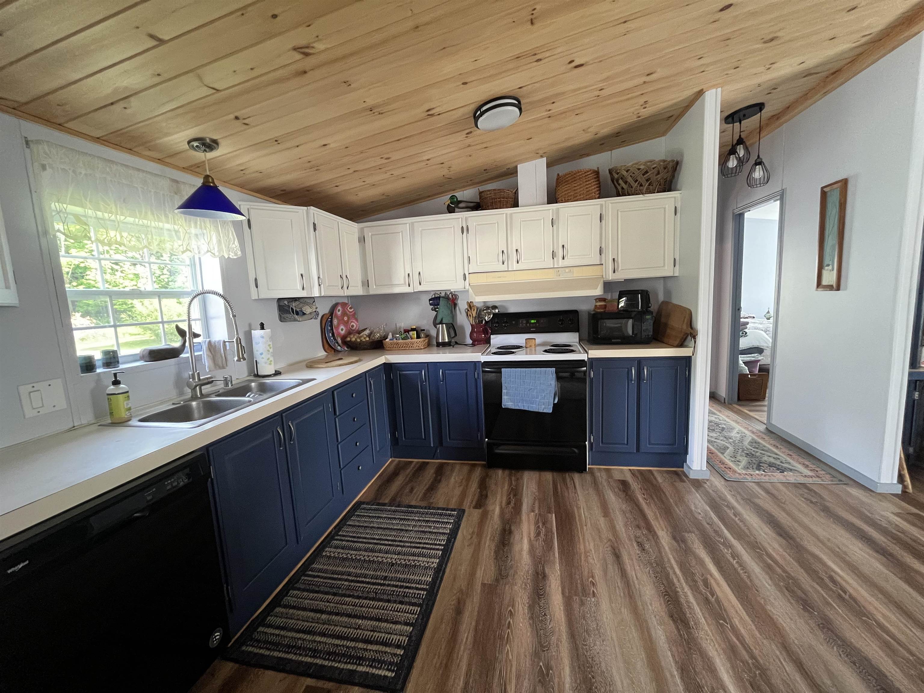 124 Chicoine Road Albany, VT 05820 - Photo 5 of 37