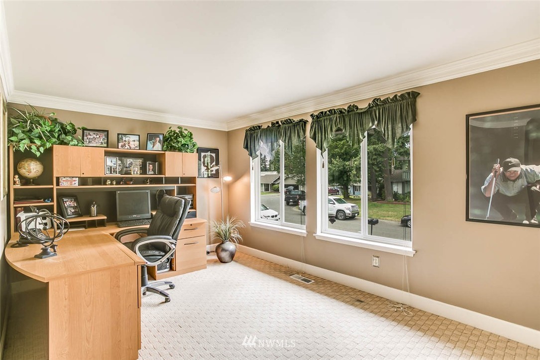 16919 143rd Avenue Southeast Renton, WA 98058 - Photo 12 of 16 Gallery Image 12