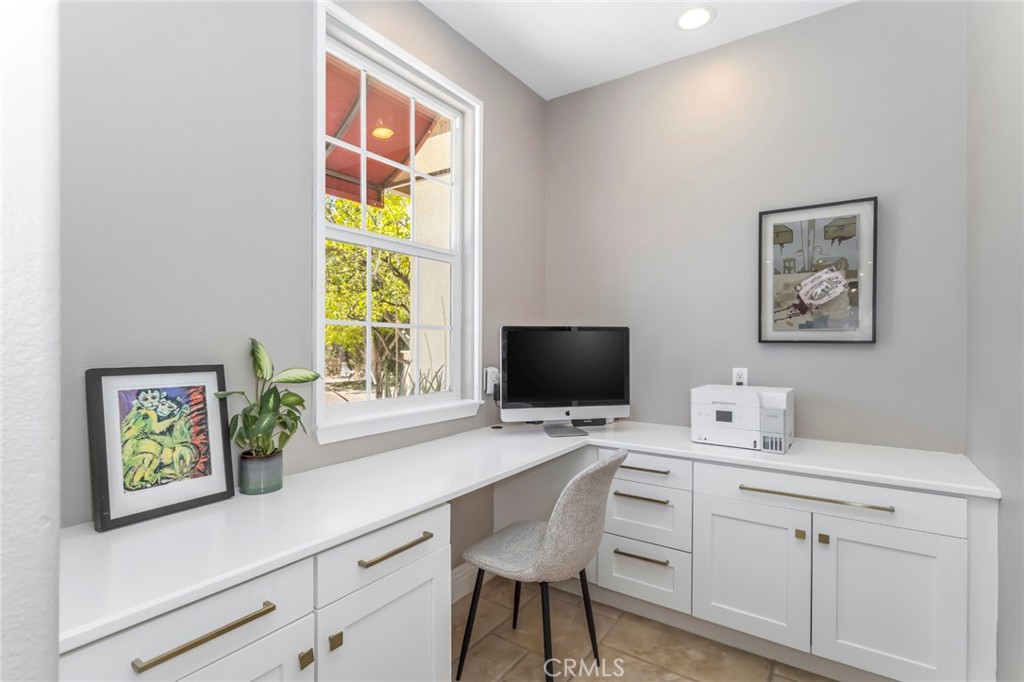 26876 Grey Place Stevenson Ranch, CA 91381 - Photo 21 of 77