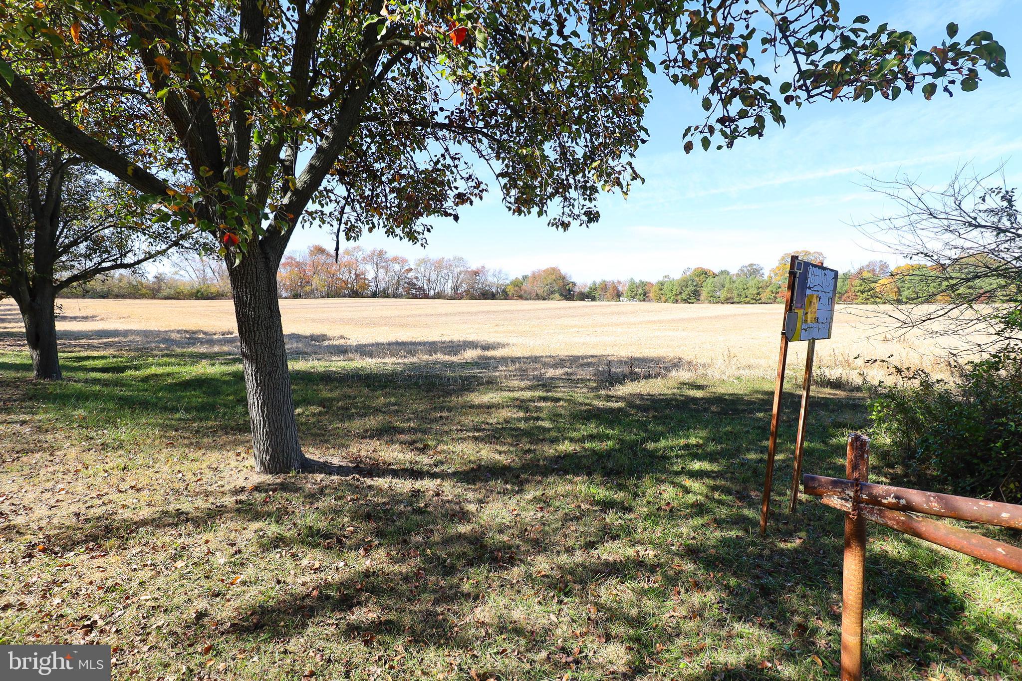 L26 Dubois Road Salem, NJ 08079 - Photo 4 of 49 a view of a lake from a yard