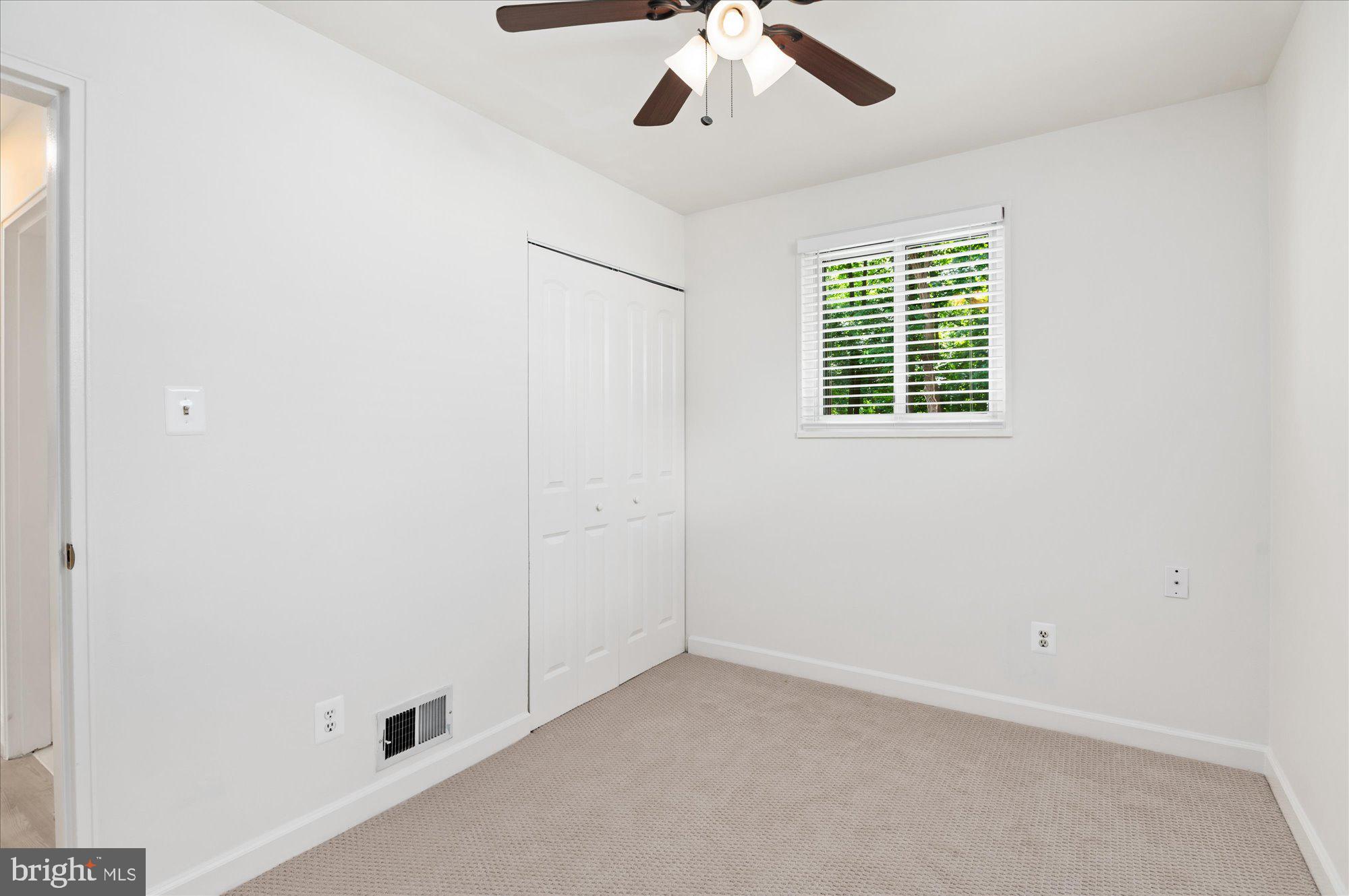 11414 Schuylkill Road Rockville, MD 20852 - Photo 18 of 50
