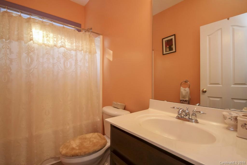 1813 Copperplate Road Charlotte, NC 28262 - Photo 12 of 24 Gallery Image 12