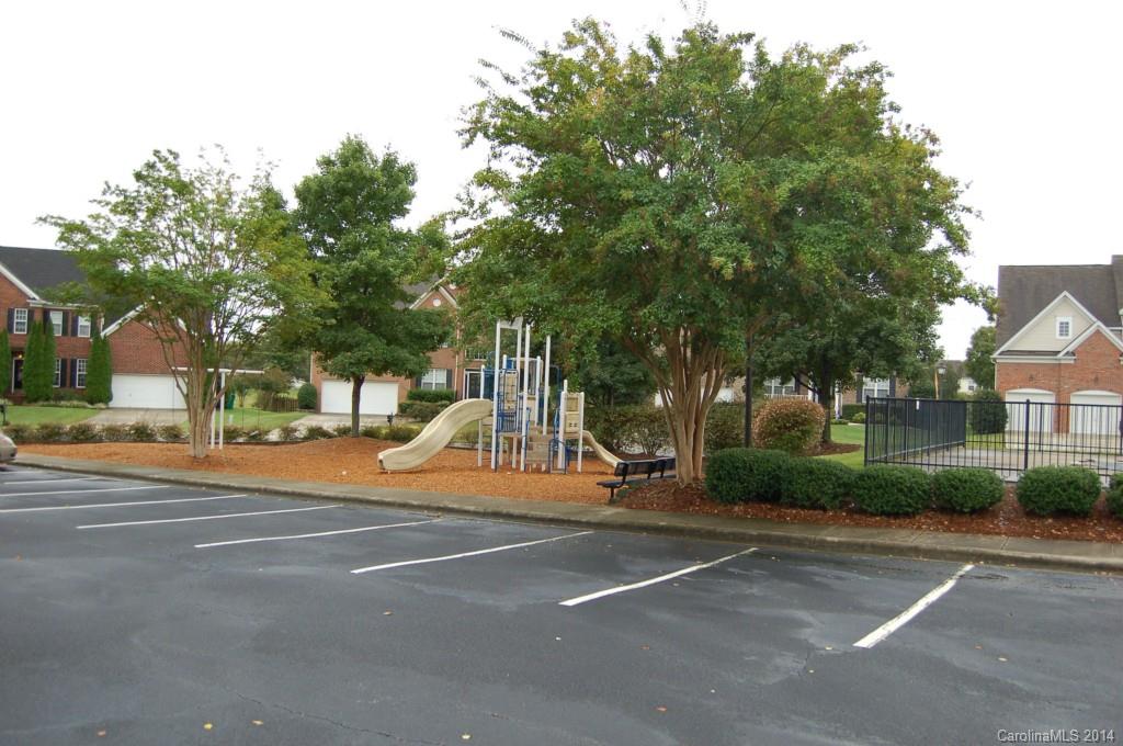 1813 Copperplate Road Charlotte, NC 28262 - Photo 24 of 24 Gallery Image 24