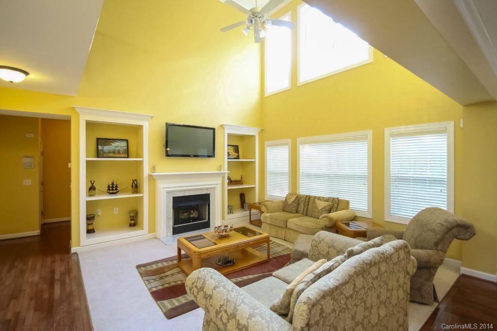 1813 Copperplate Road Charlotte, NC 28262 - Photo 6 of 24 Gallery Image 6