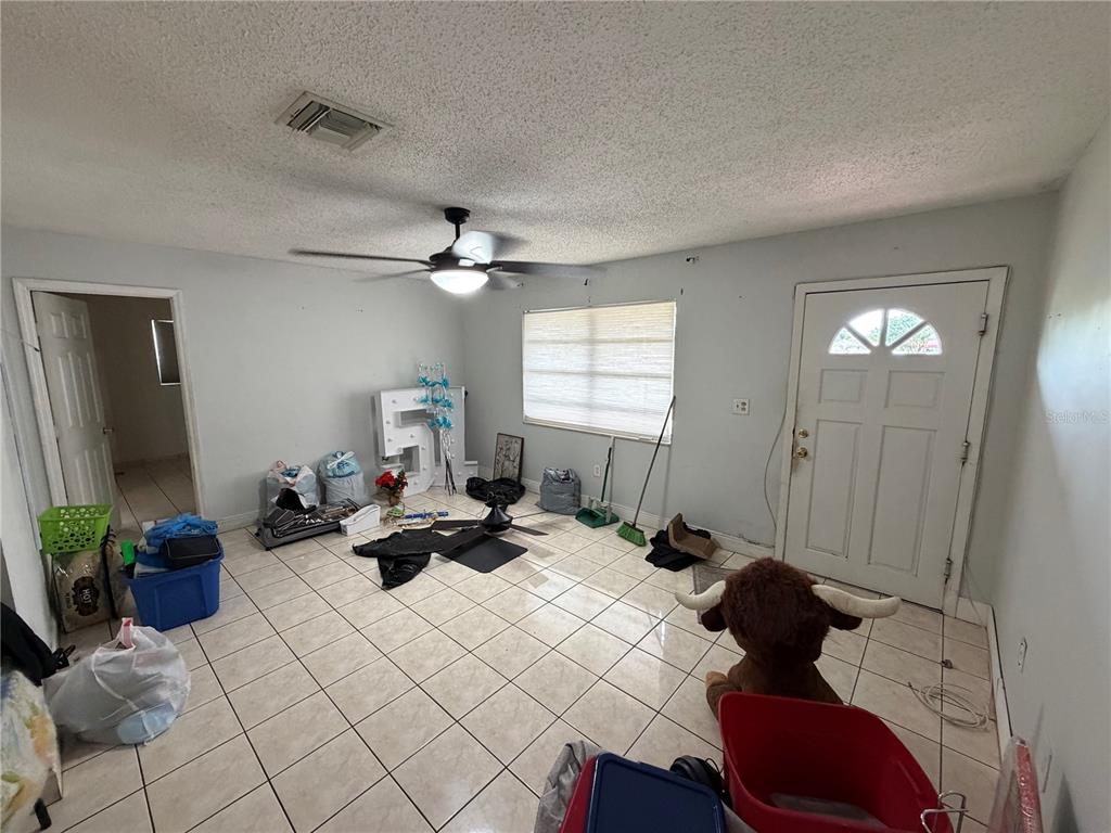 14905 Southwest 304th Terrace Homestead, FL 33033 - Photo 3 of 29