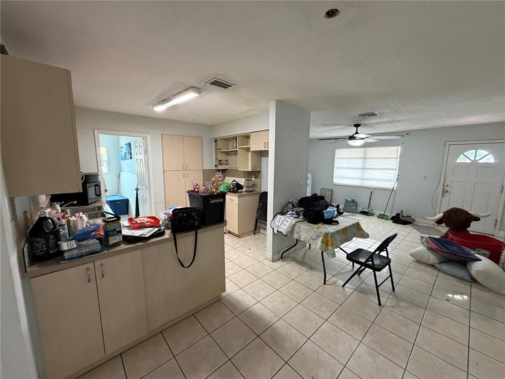 14905 Southwest 304th Terrace Homestead, FL 33033 - Photo 6 of 29