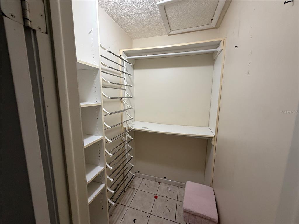 14905 Southwest 304th Terrace Homestead, FL 33033 - Photo 10 of 29