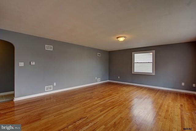 2029 Grandview Road Hanover, PA 17331 - Photo 2 of 26