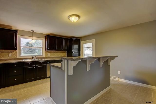 2029 Grandview Road Hanover, PA 17331 - Photo 6 of 26
