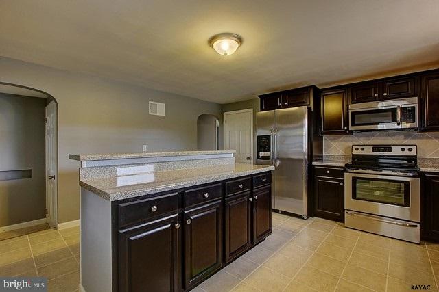 2029 Grandview Road Hanover, PA 17331 - Photo 8 of 26